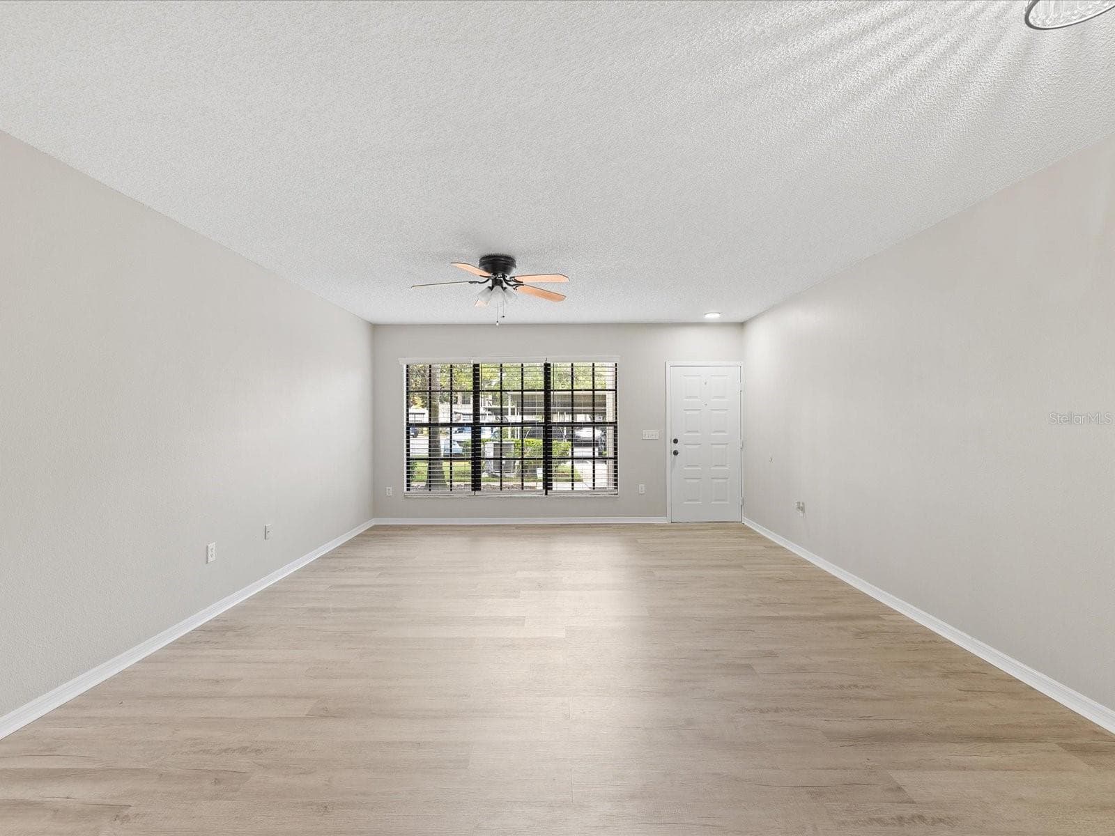 3358 Mermoor Dr #102 photo 3