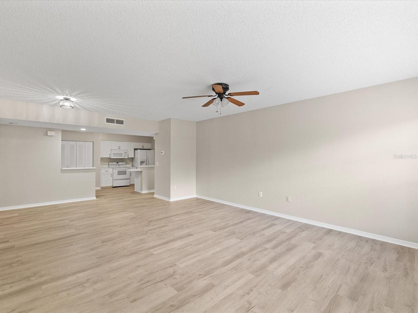 3358 Mermoor Dr #102 photo 5