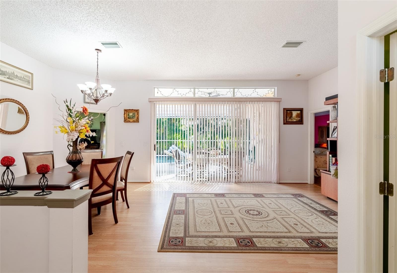 775 Wildflower Dr photo 5
