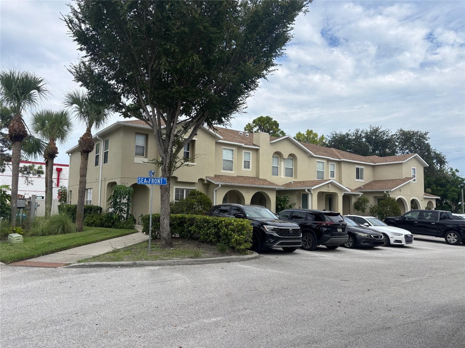2013 Sea Front CT