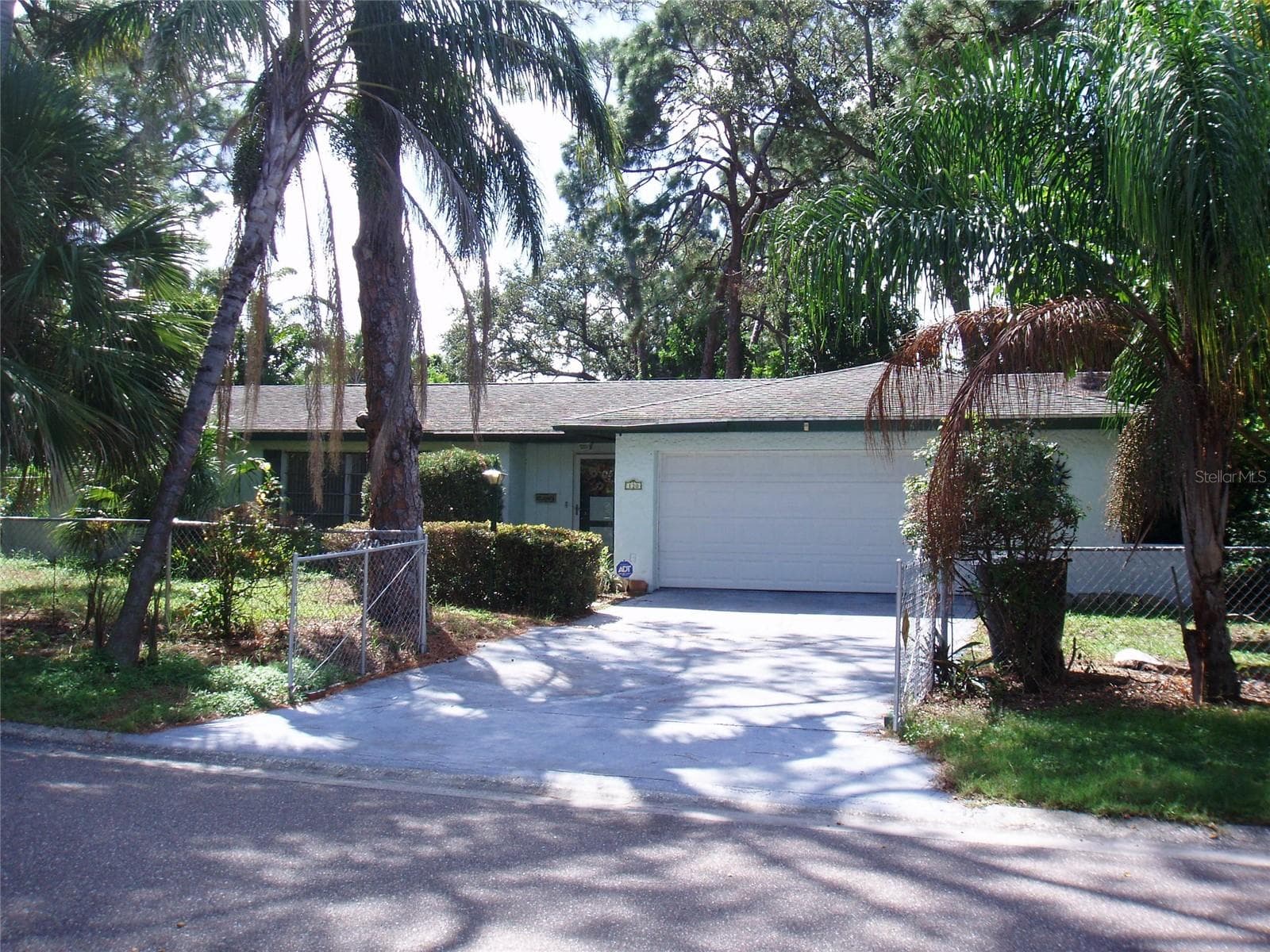 120 SW Monroe Cir N photo 3