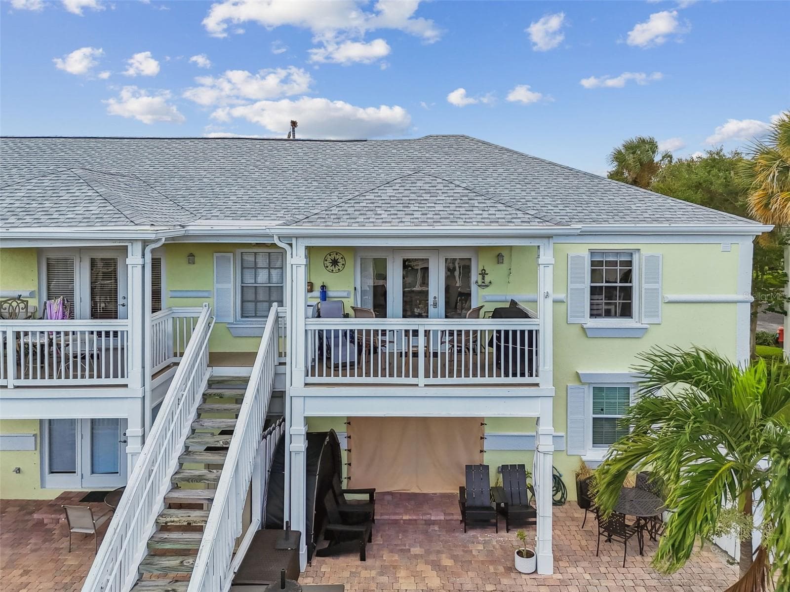 5116 Beach Dr SE #D photo 3