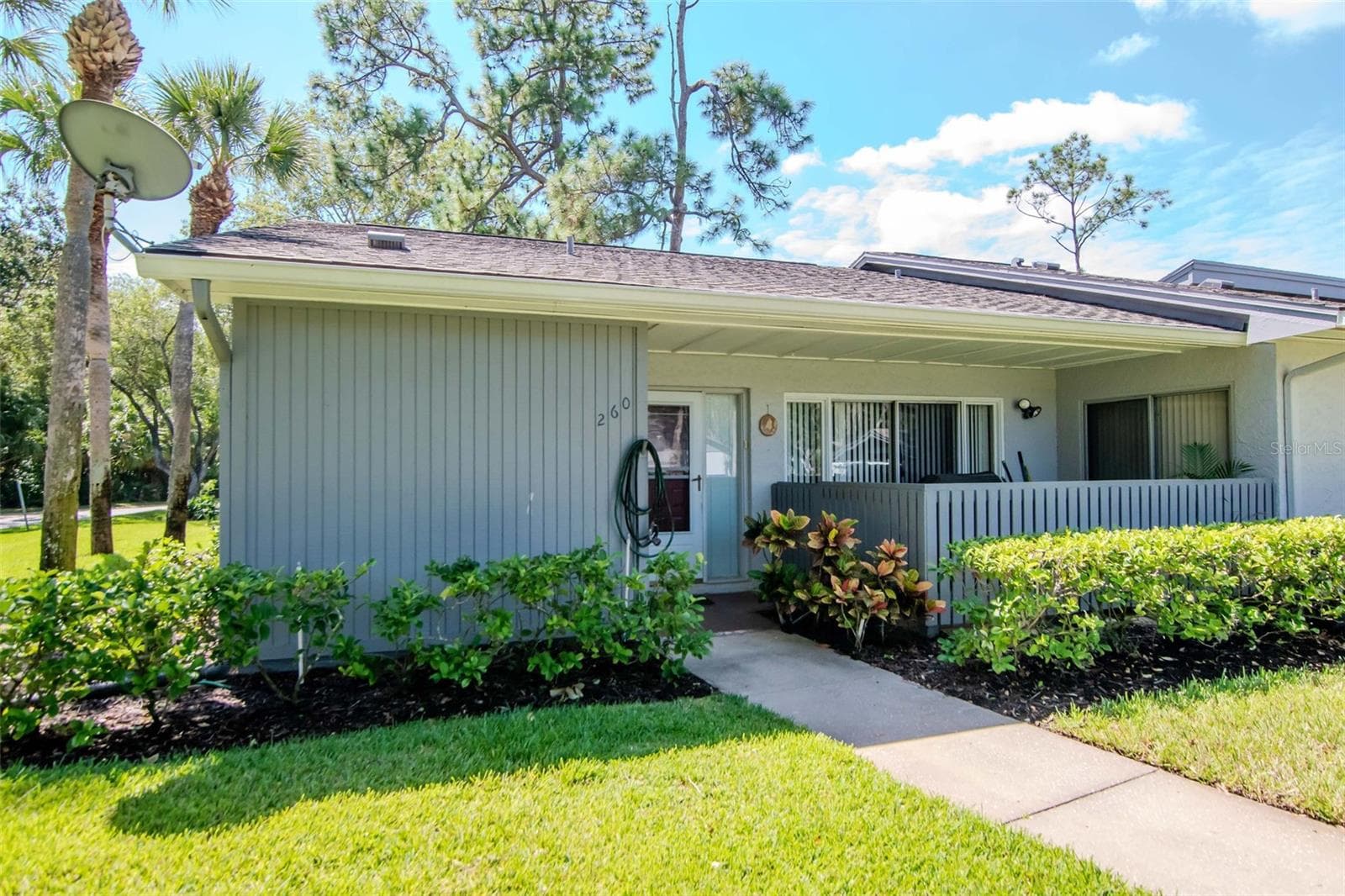 260 Balsam Dr