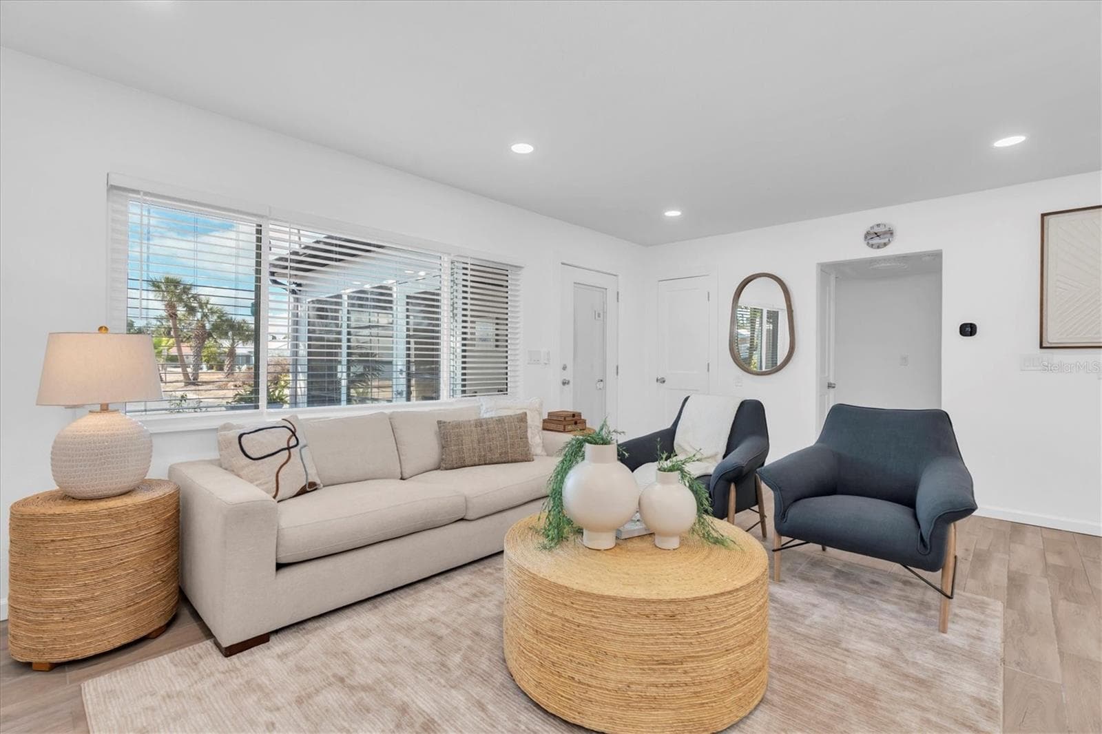 197 Lido Dr photo 3