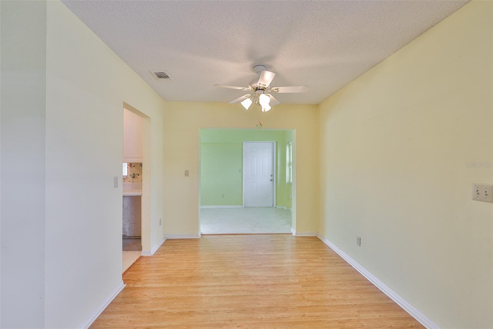 1908 Canterbury Ln #20 photo 5