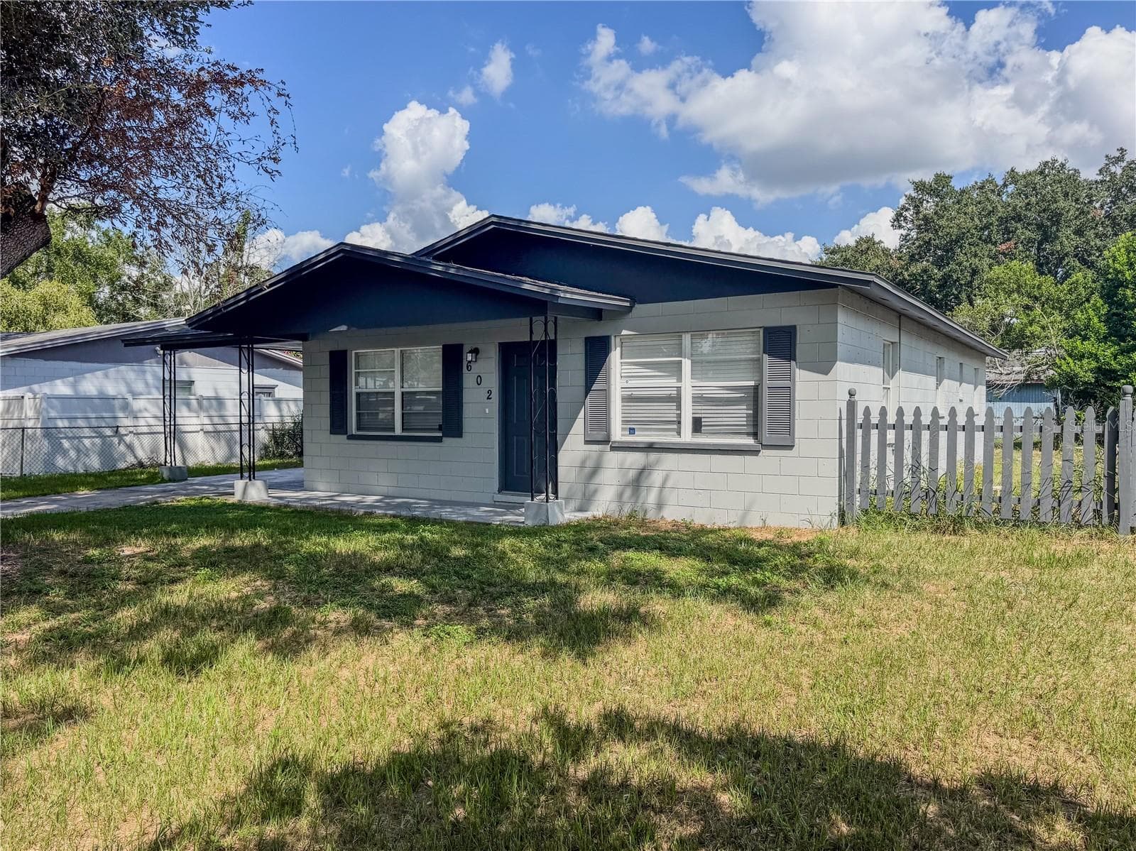 602 Taylor Blvd photo 3