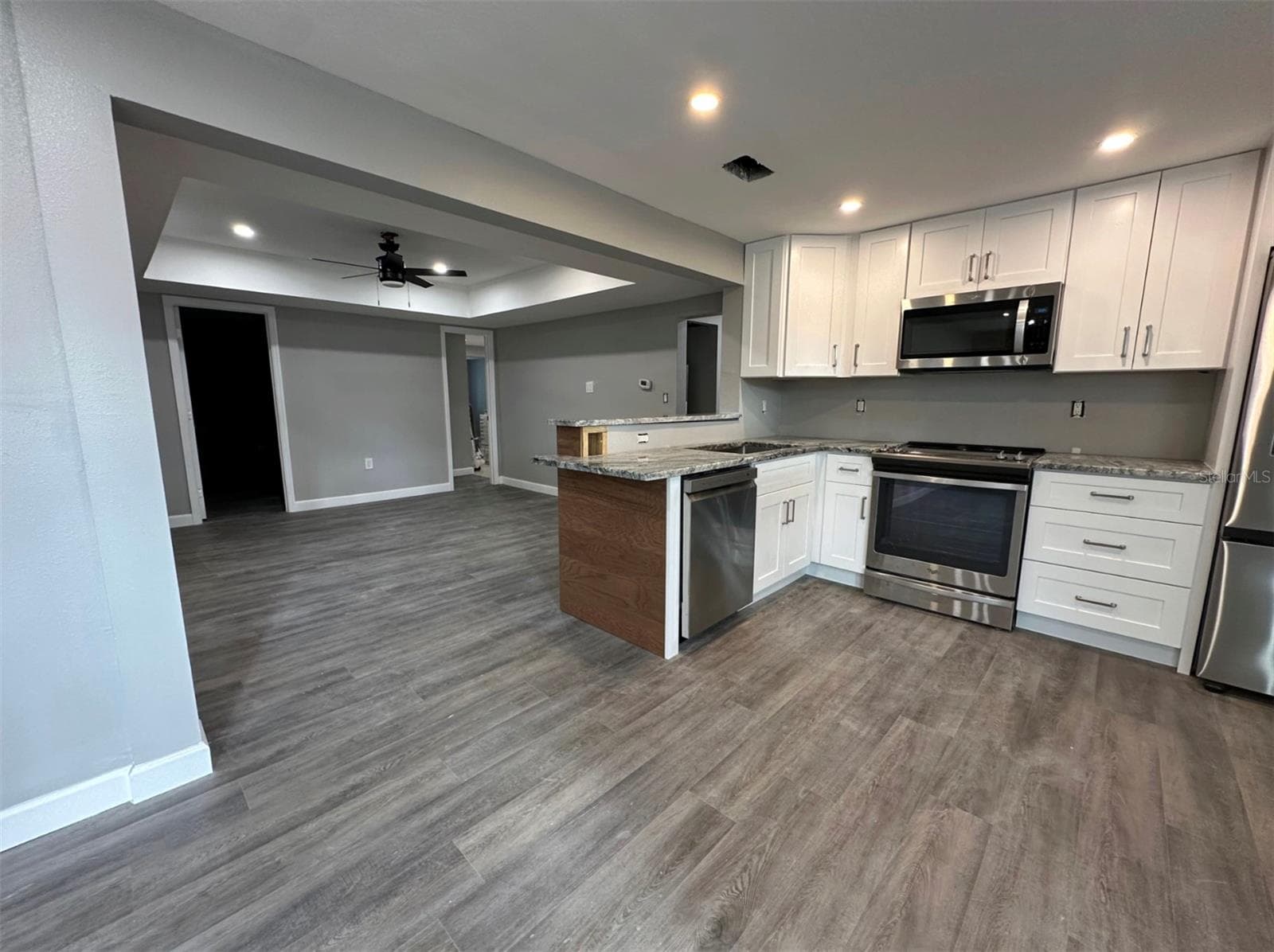 2301 Trelain Dr S