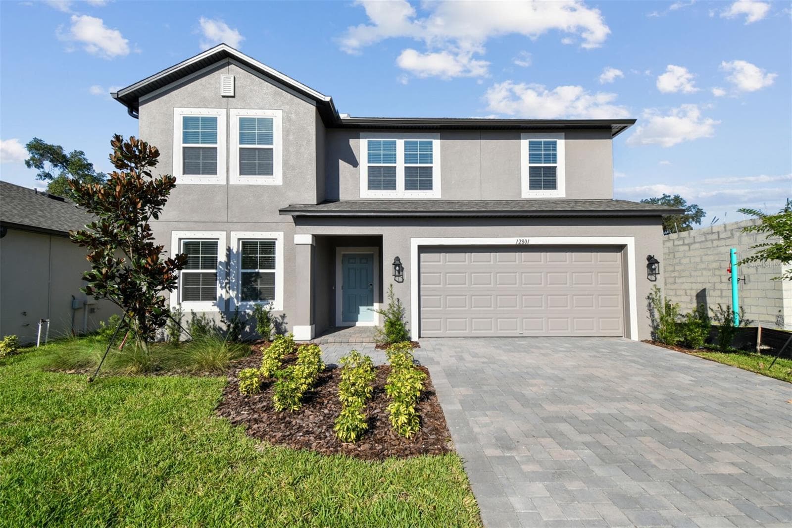 12801 Castle Oaks Dr