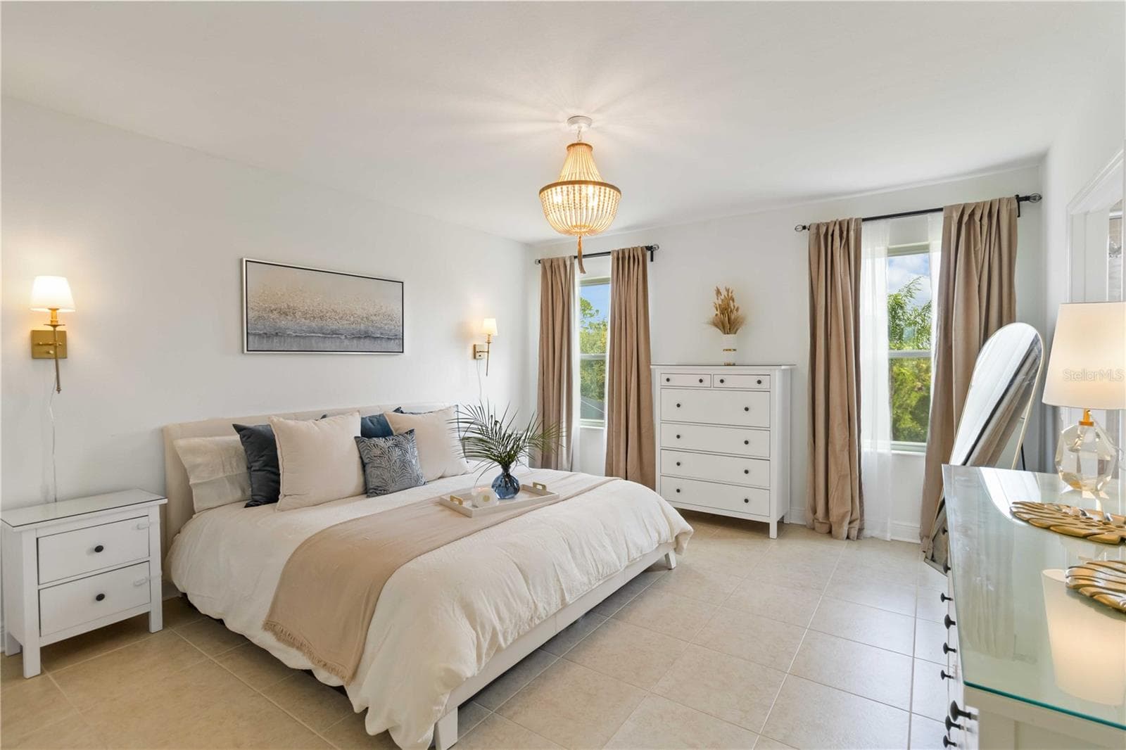 10109 Canaveral Cir photo 4