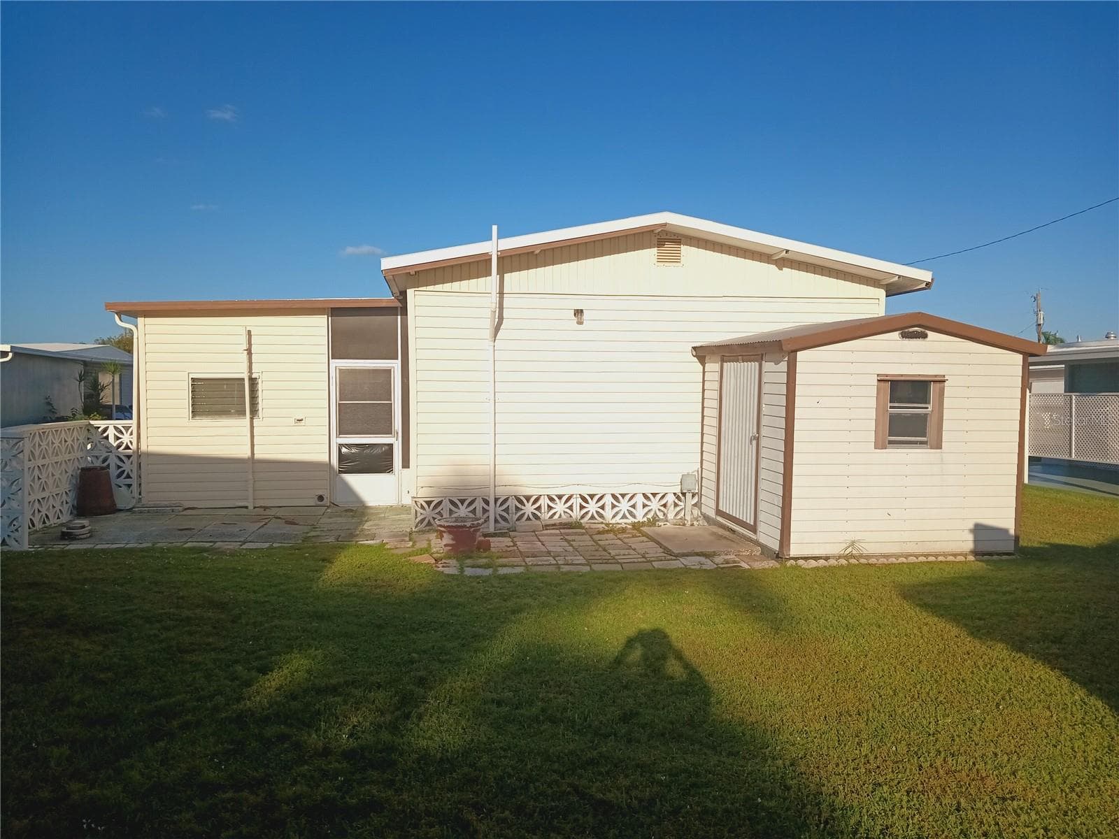5229 Bel Air Ave photo 4