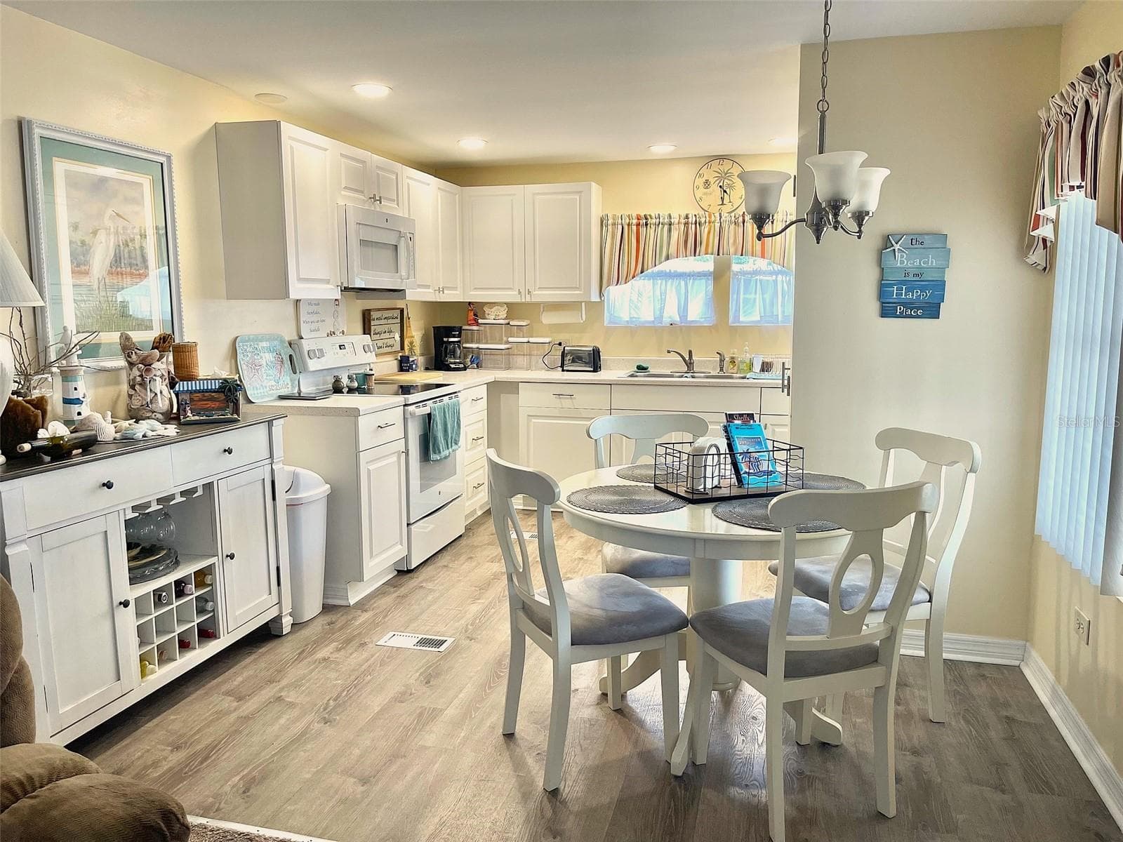 9790 66th St #111 photo 4