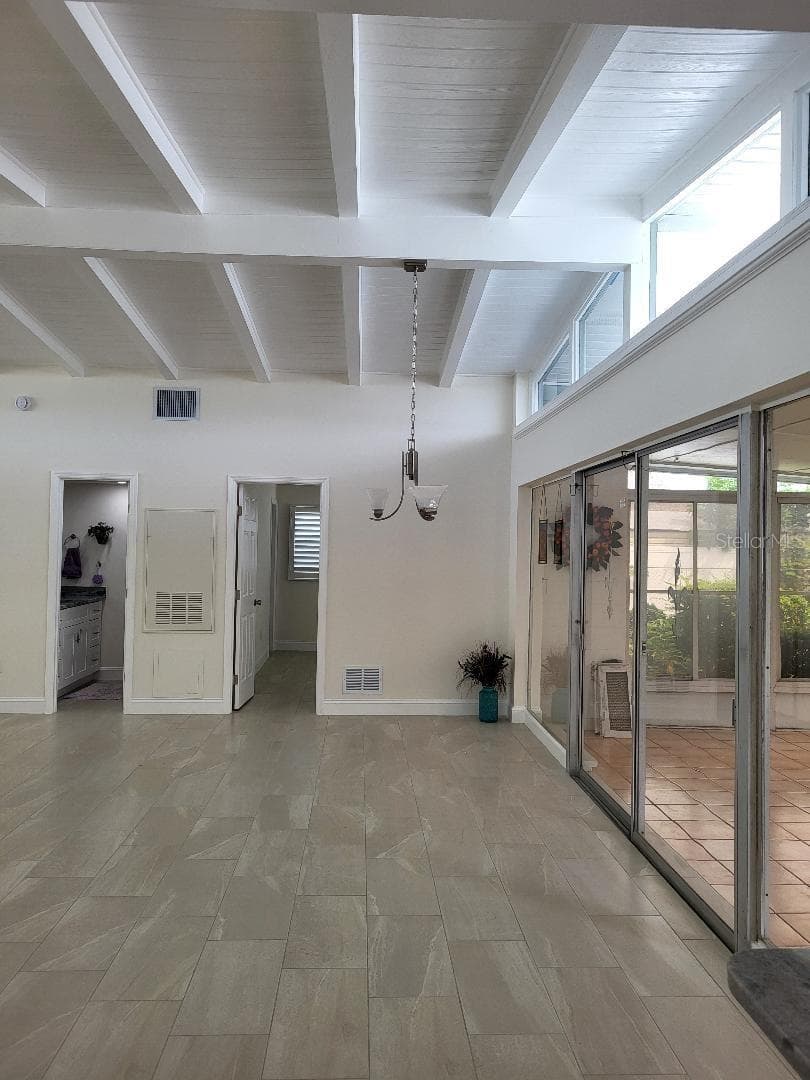 828 Blue Heron Blvd photo 3