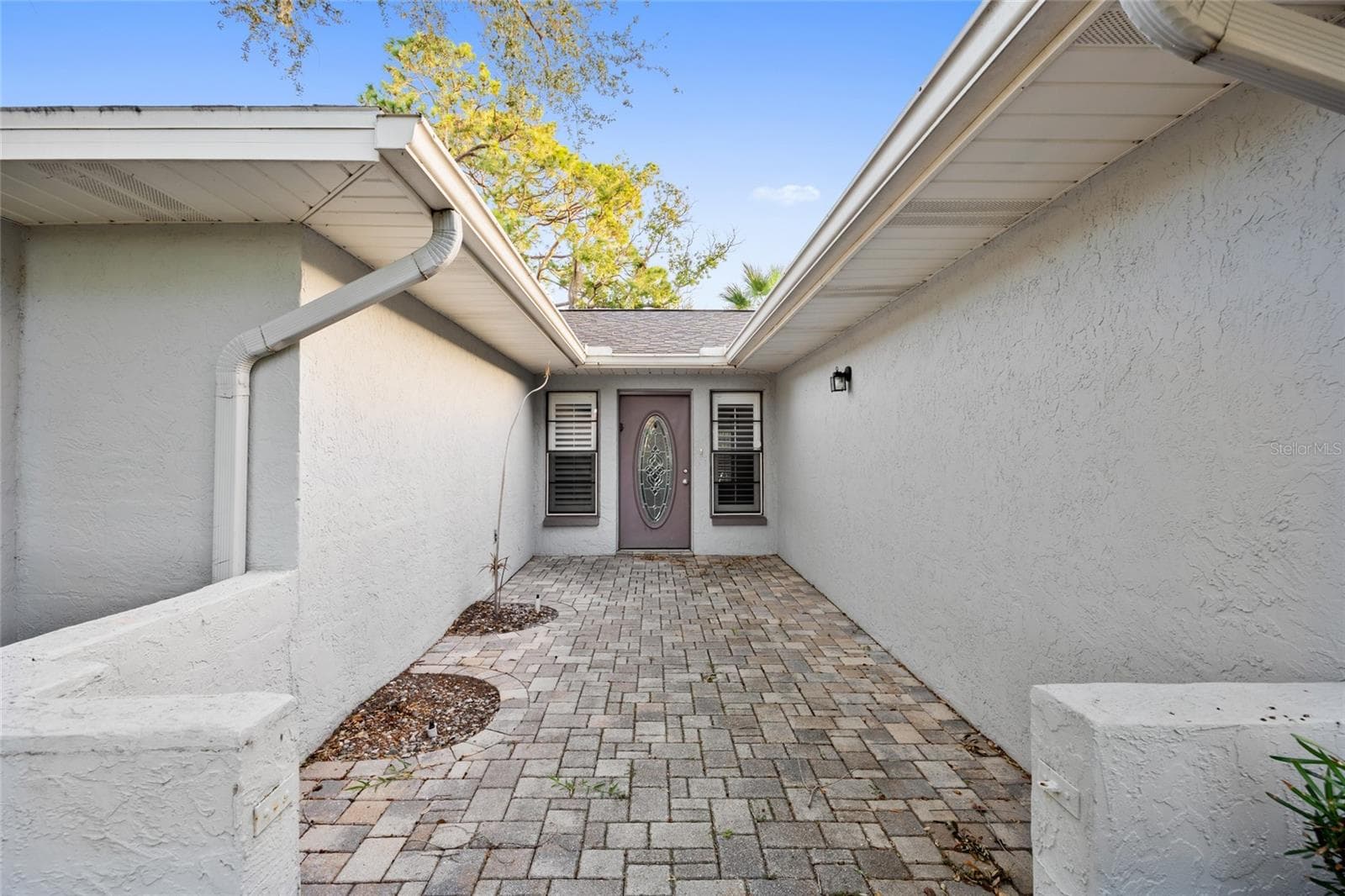 4369 Marine Pkwy photo 3