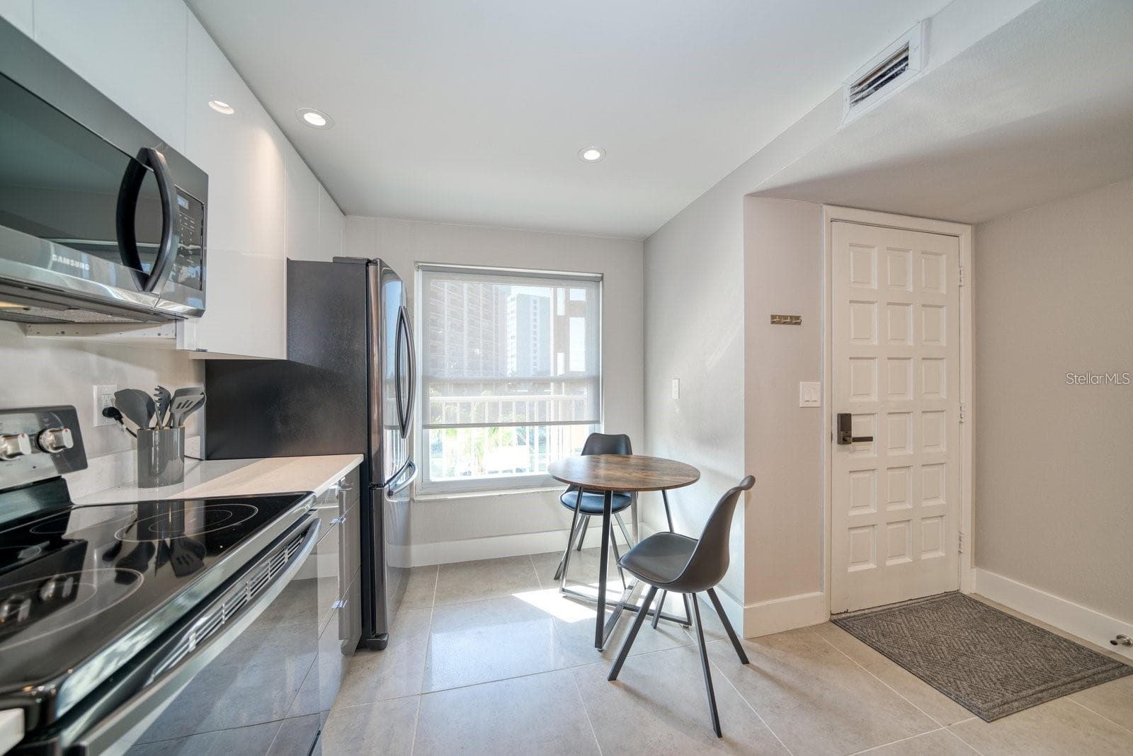 105 Island Way #132 photo 4