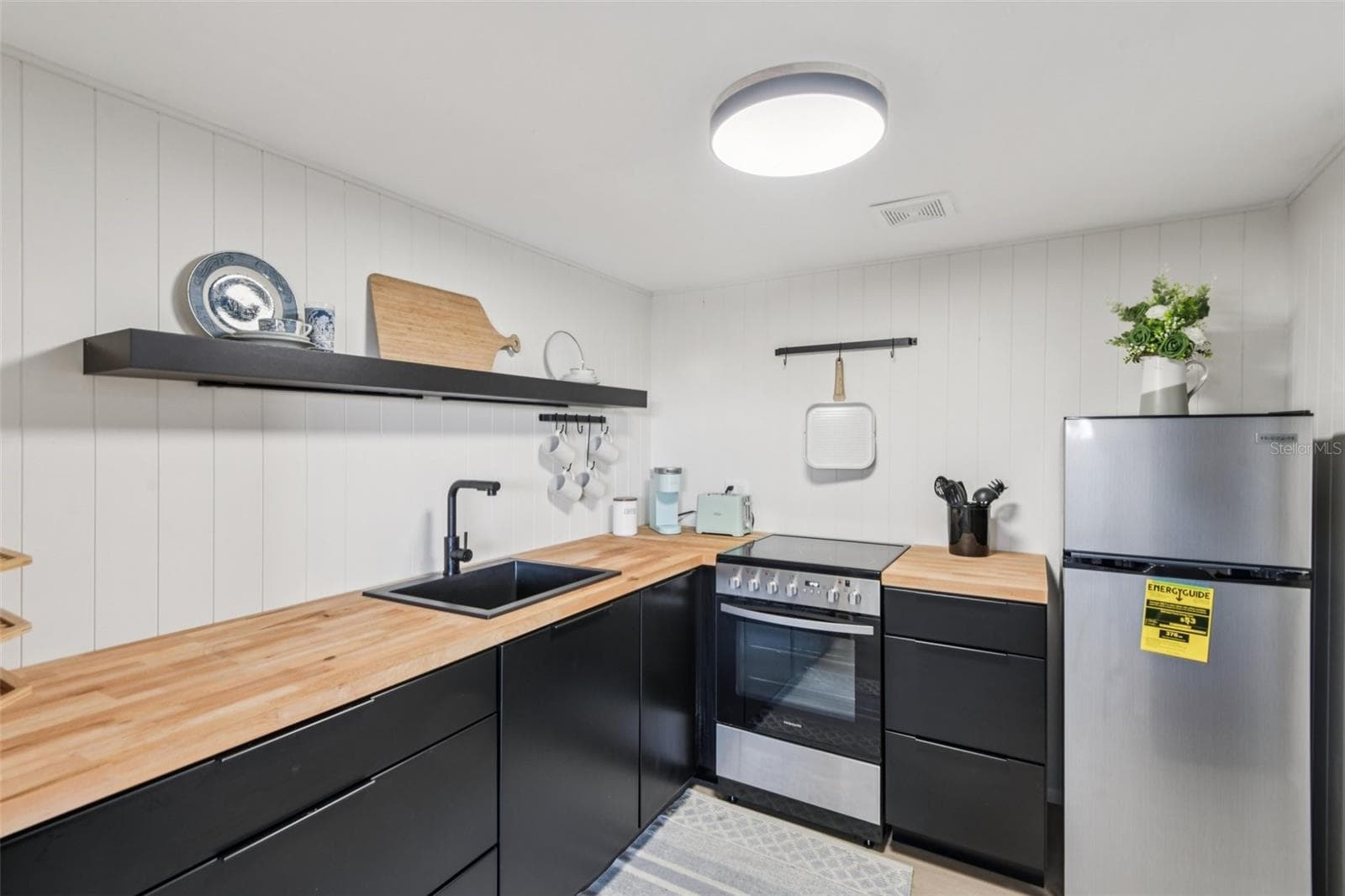 2043 Denmark St #75 photo 5