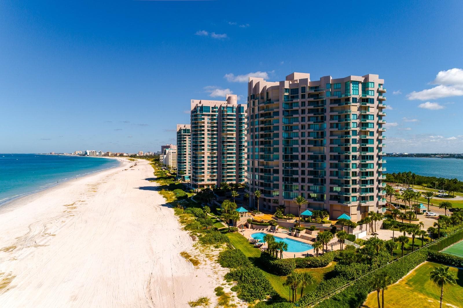 1560 Gulf Blvd #1507 photo 5