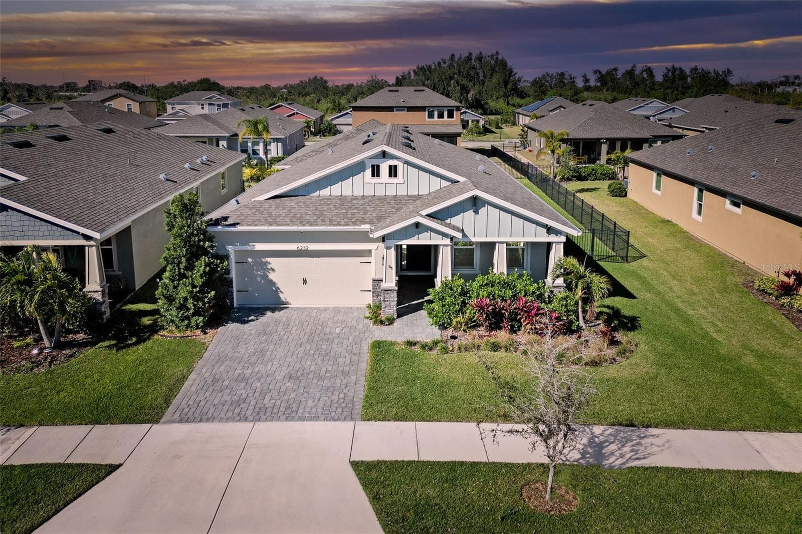 6232 Sea Air Dr photo 4