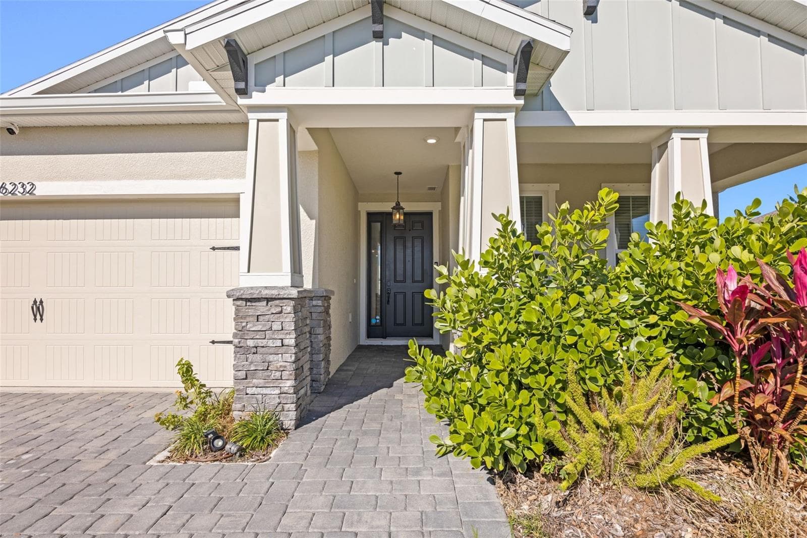 6232 Sea Air Dr photo 5