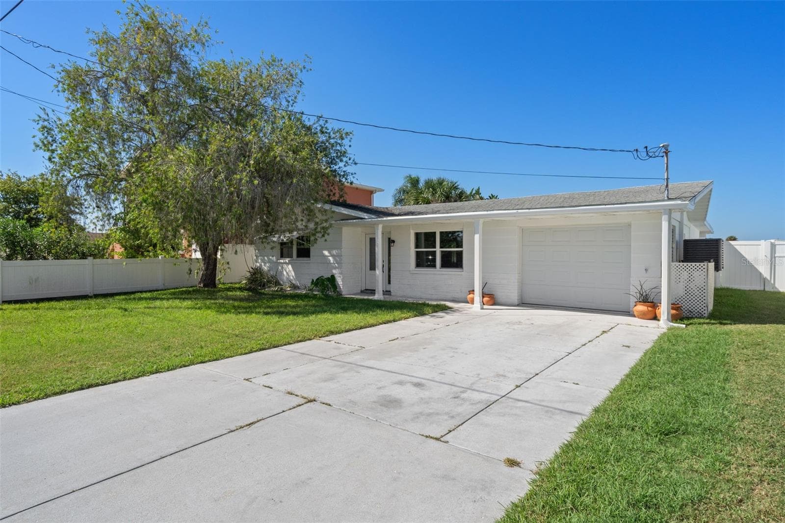 13611 Evelane Dr