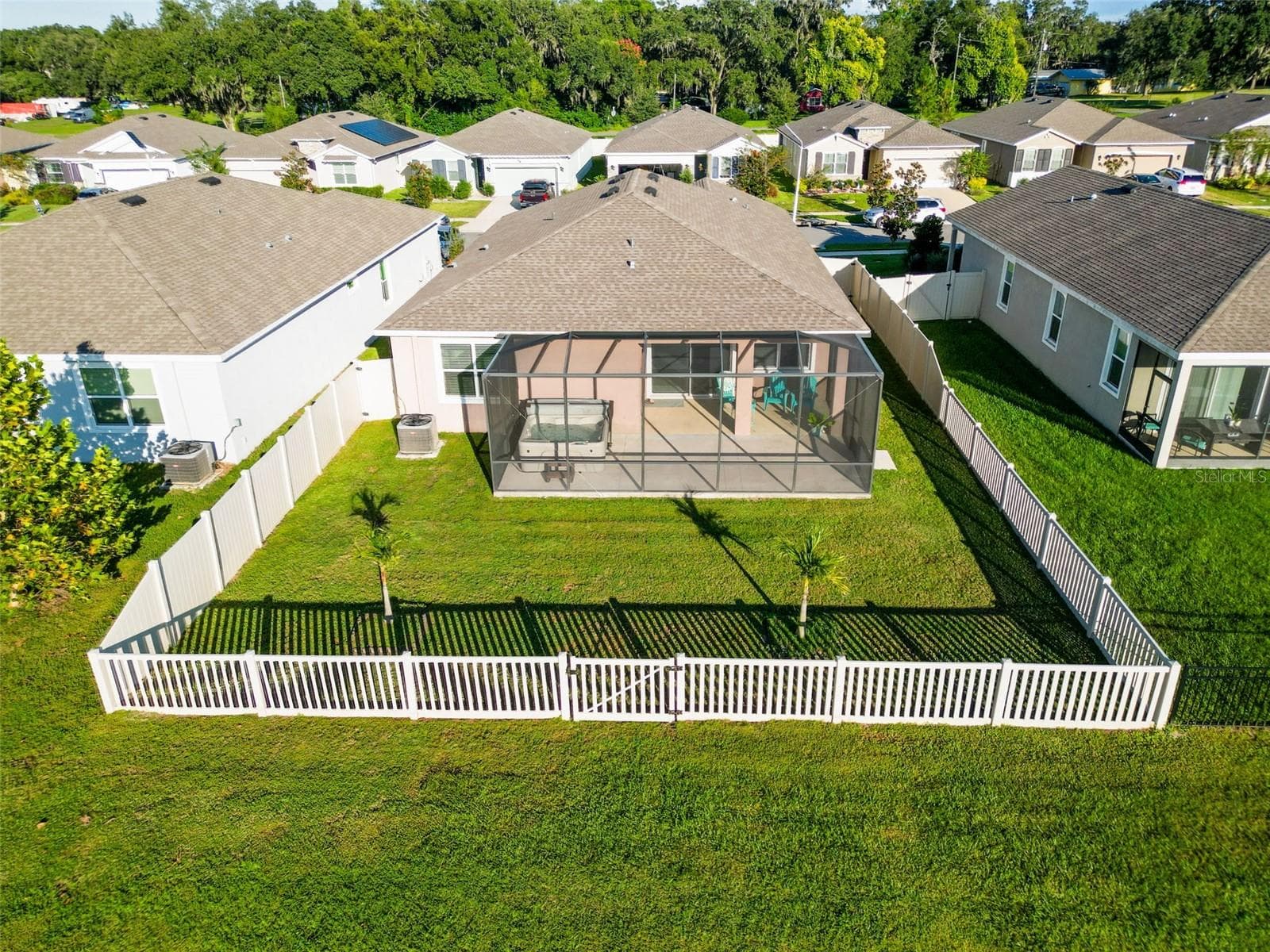 8349 Wheat Stone Dr photo 3