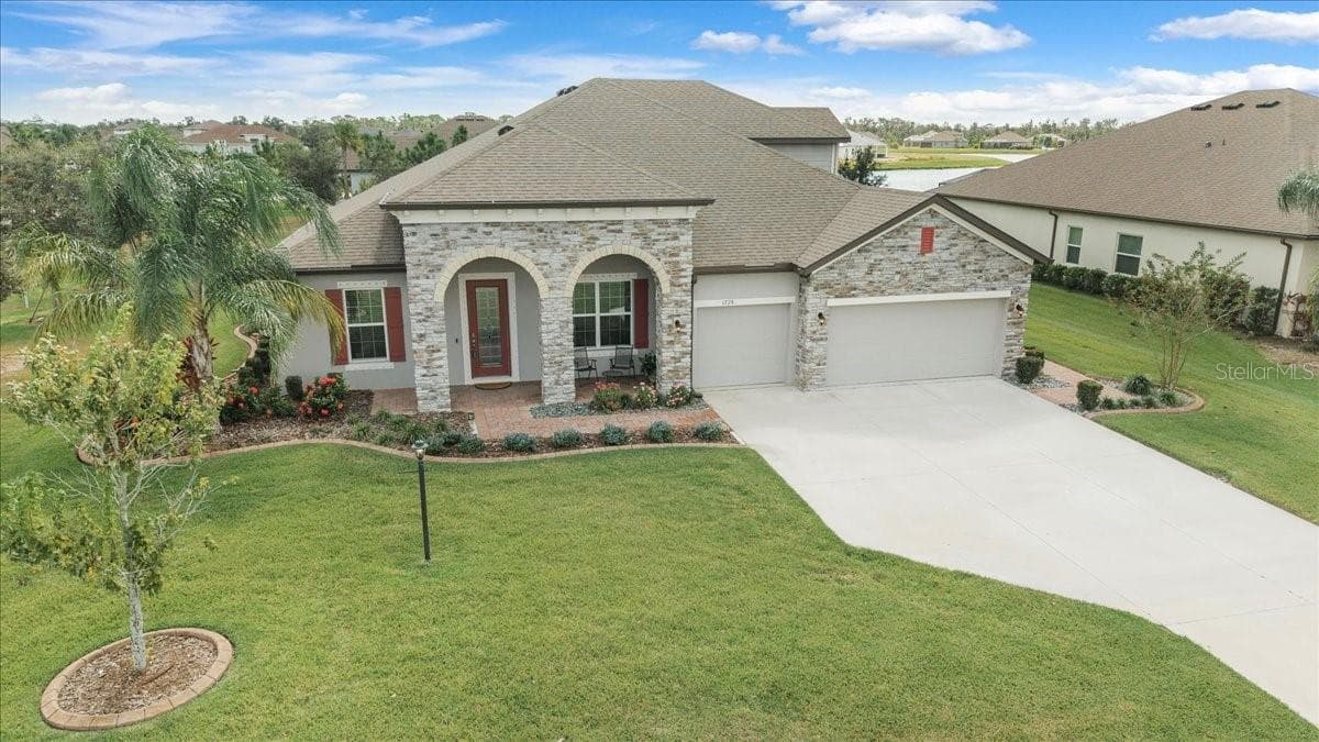 1728 Twin Rivers Trl photo 3