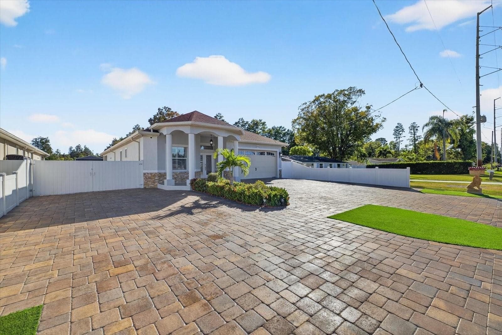 3914 Sligh Ave photo 5