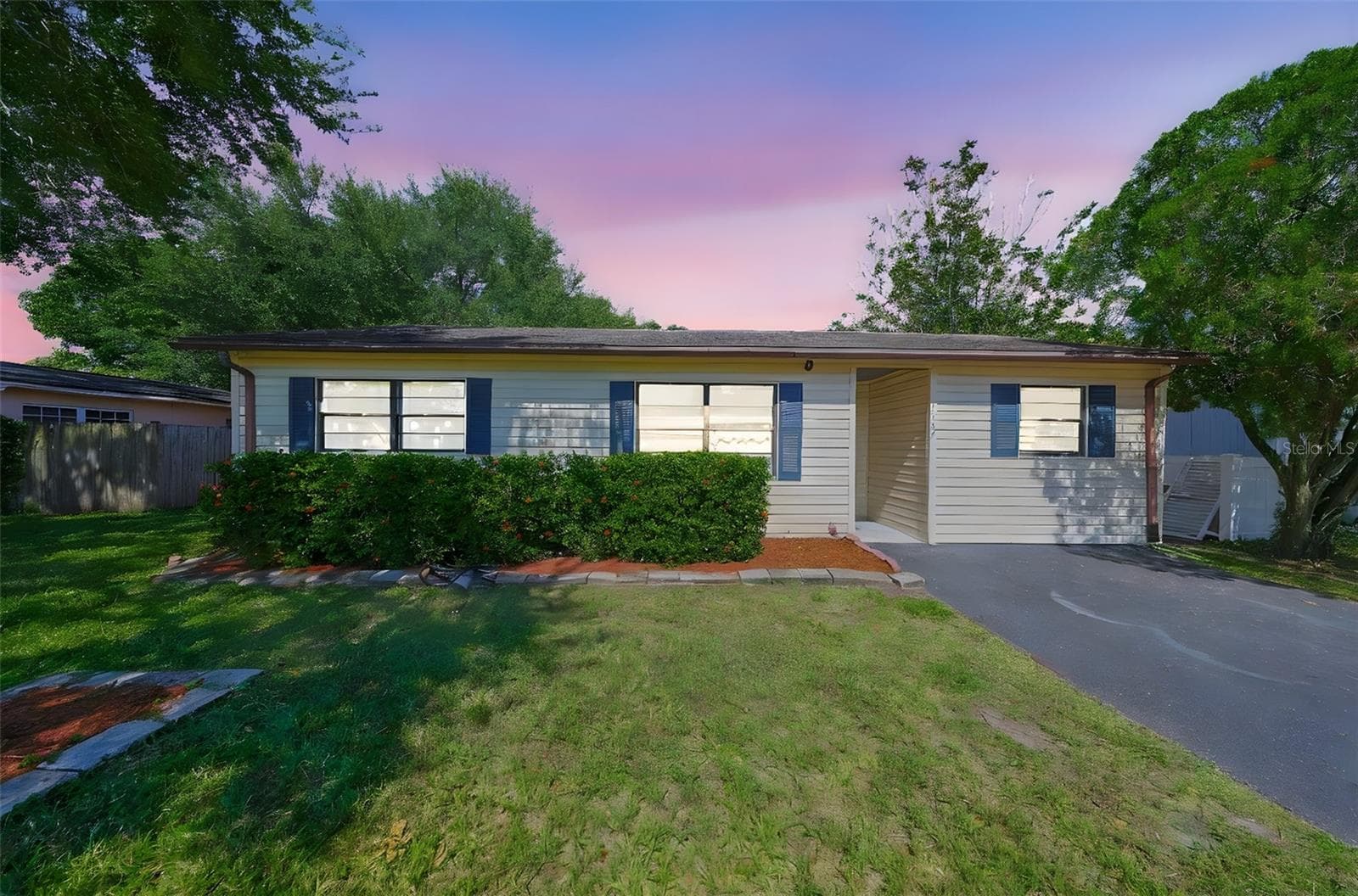 1507 76th Ave N photo 3