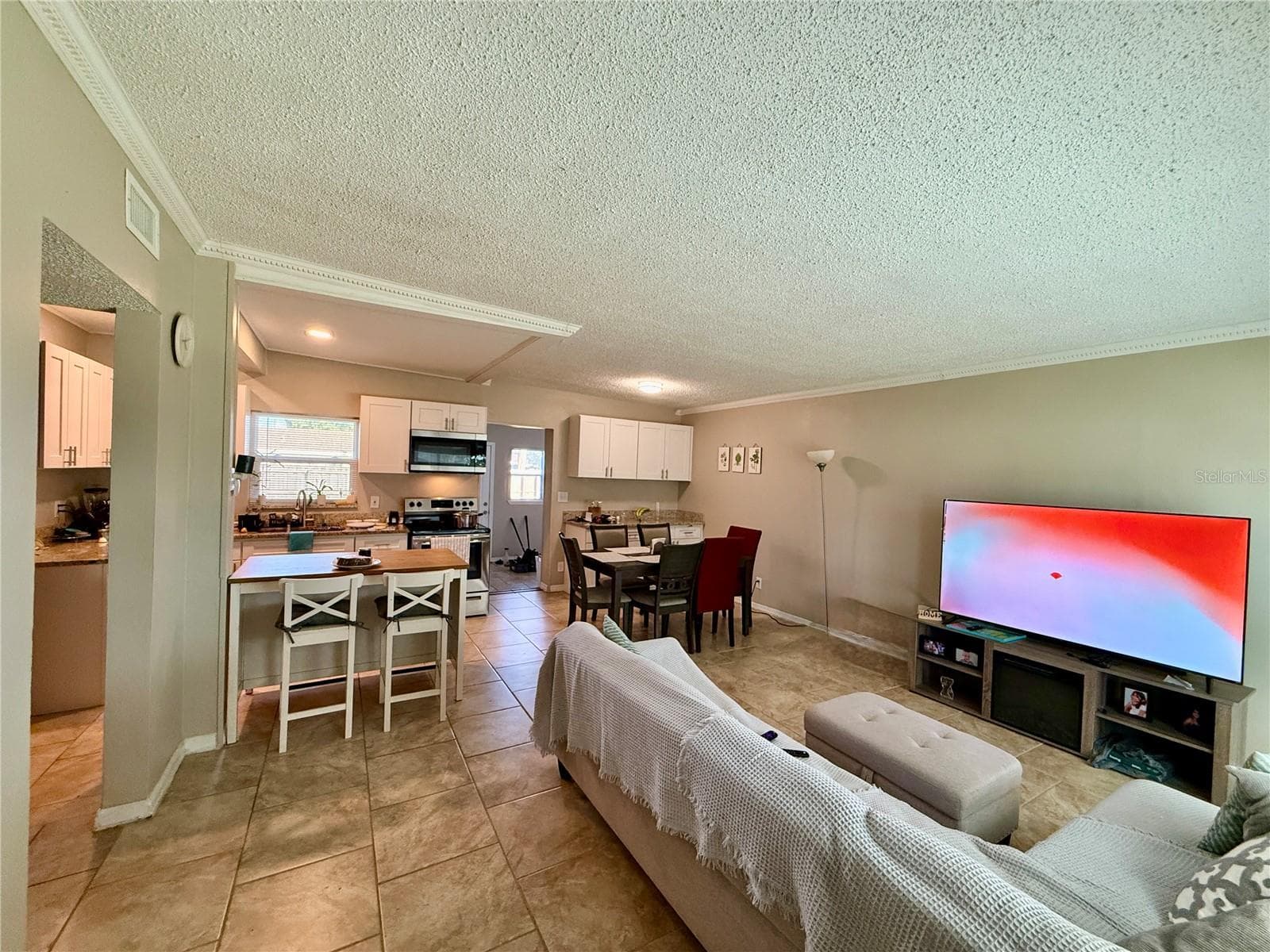 1604 Crystal CT E photo 4