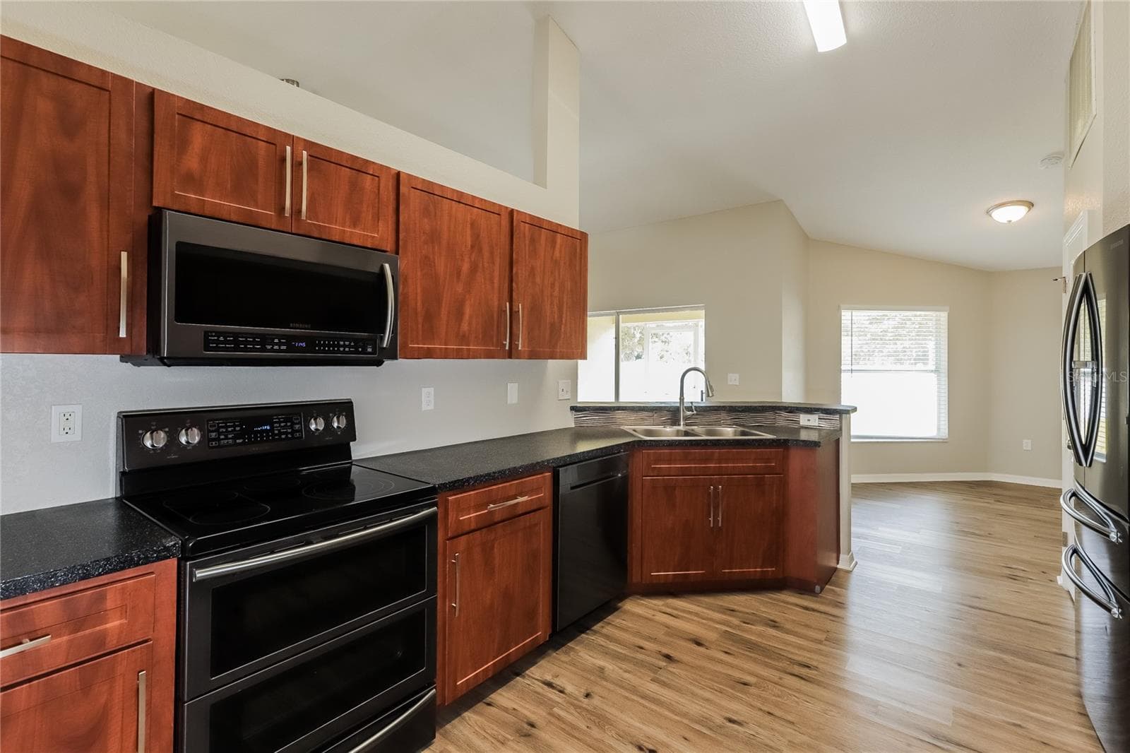 3407 Imperial Manor Way photo 4