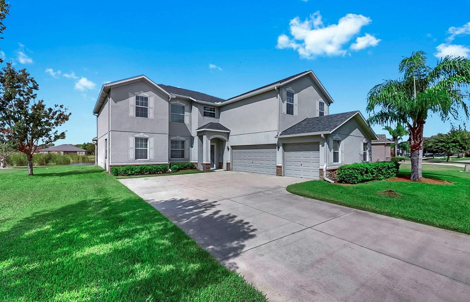 2429 Cumberland Cliff Dr photo 3