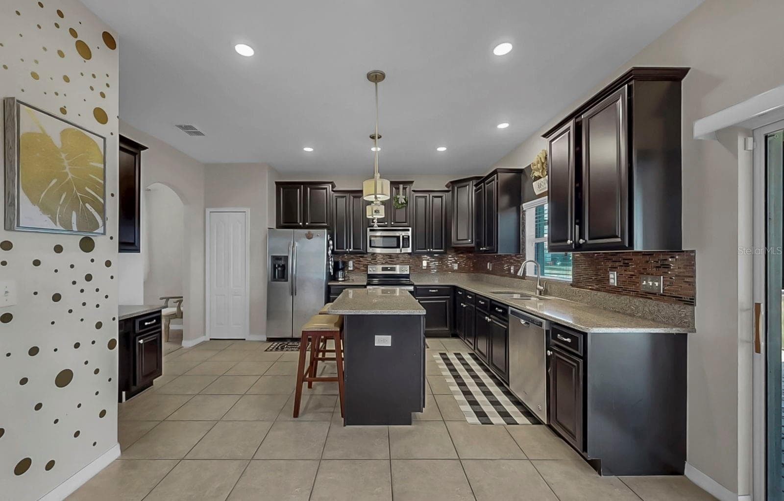 2429 Cumberland Cliff Dr photo 5
