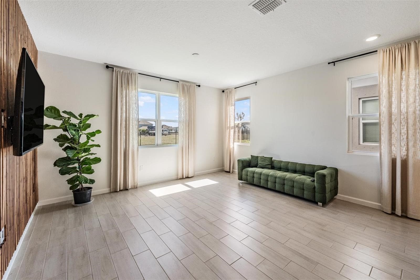 6276 Golden Beach Dr photo 5