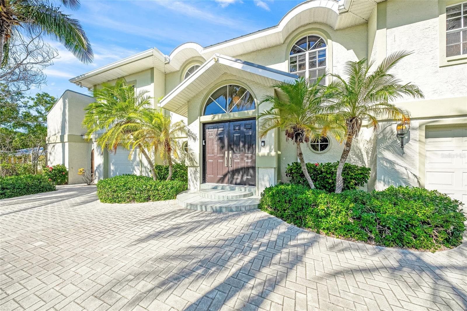 569 Juan Anasco Dr