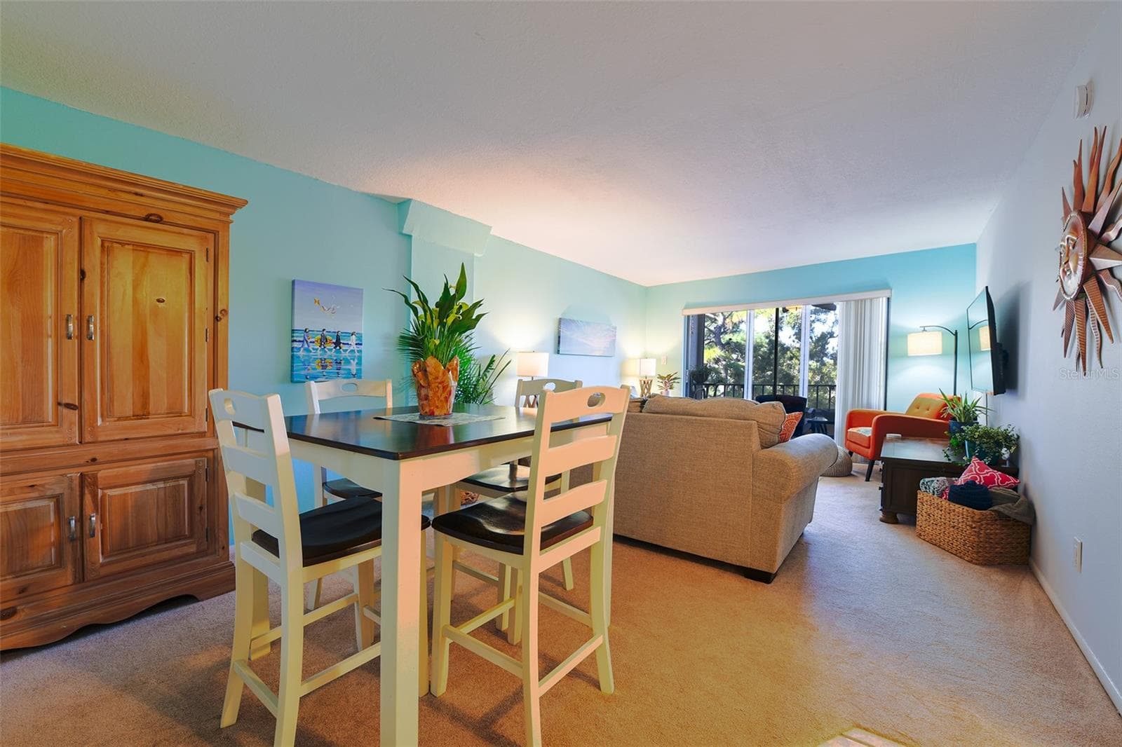 305 Tarpon Pt photo 3