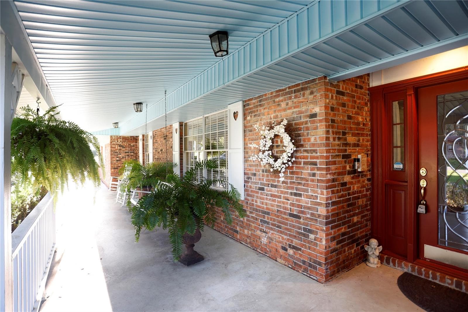 23378 Eppley Dr photo 3