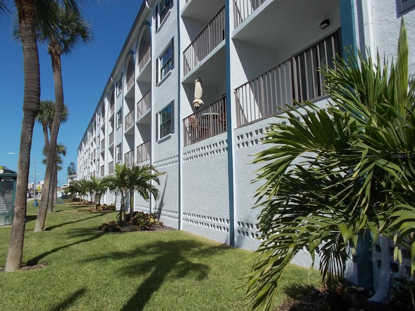 14001 Gulf Blvd #407