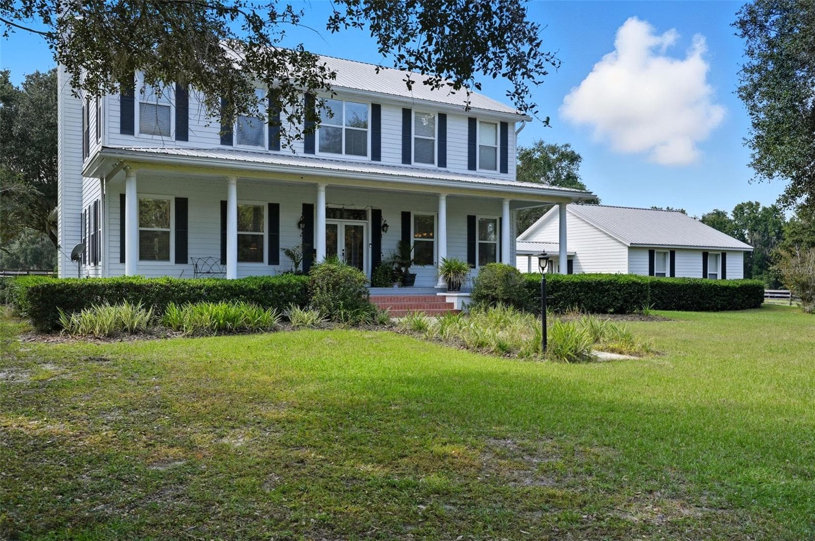 23337 Lake Lindsey Rd photo 3