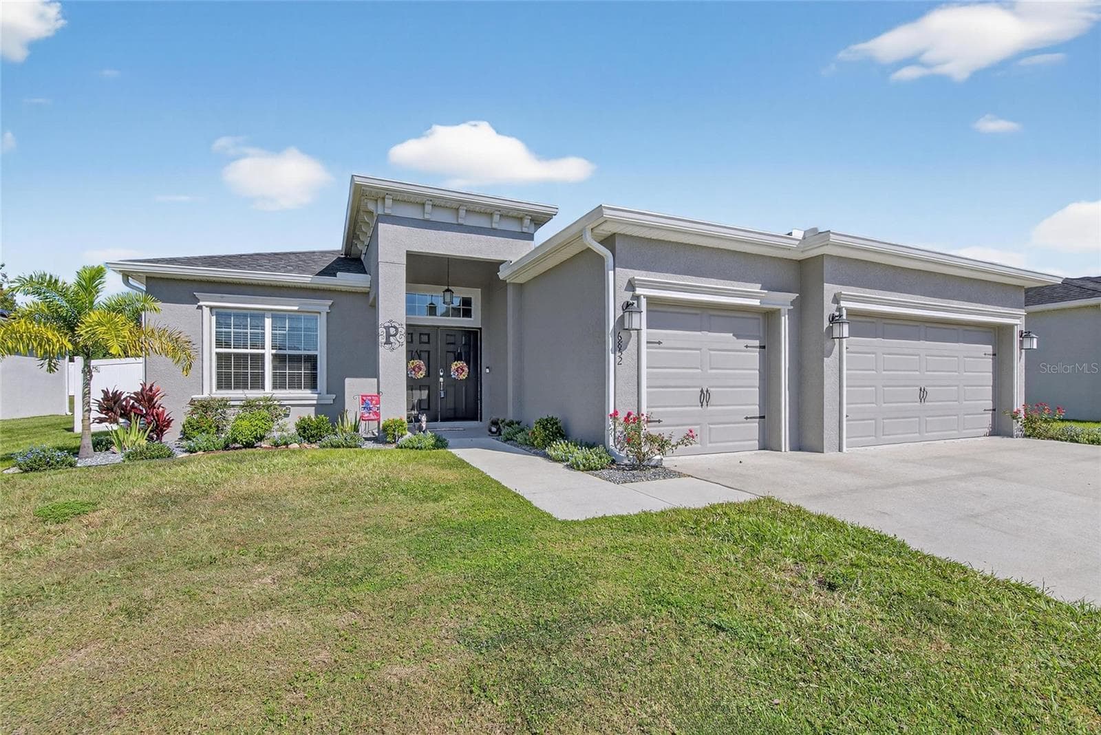 6852 Mossy Oak Ln