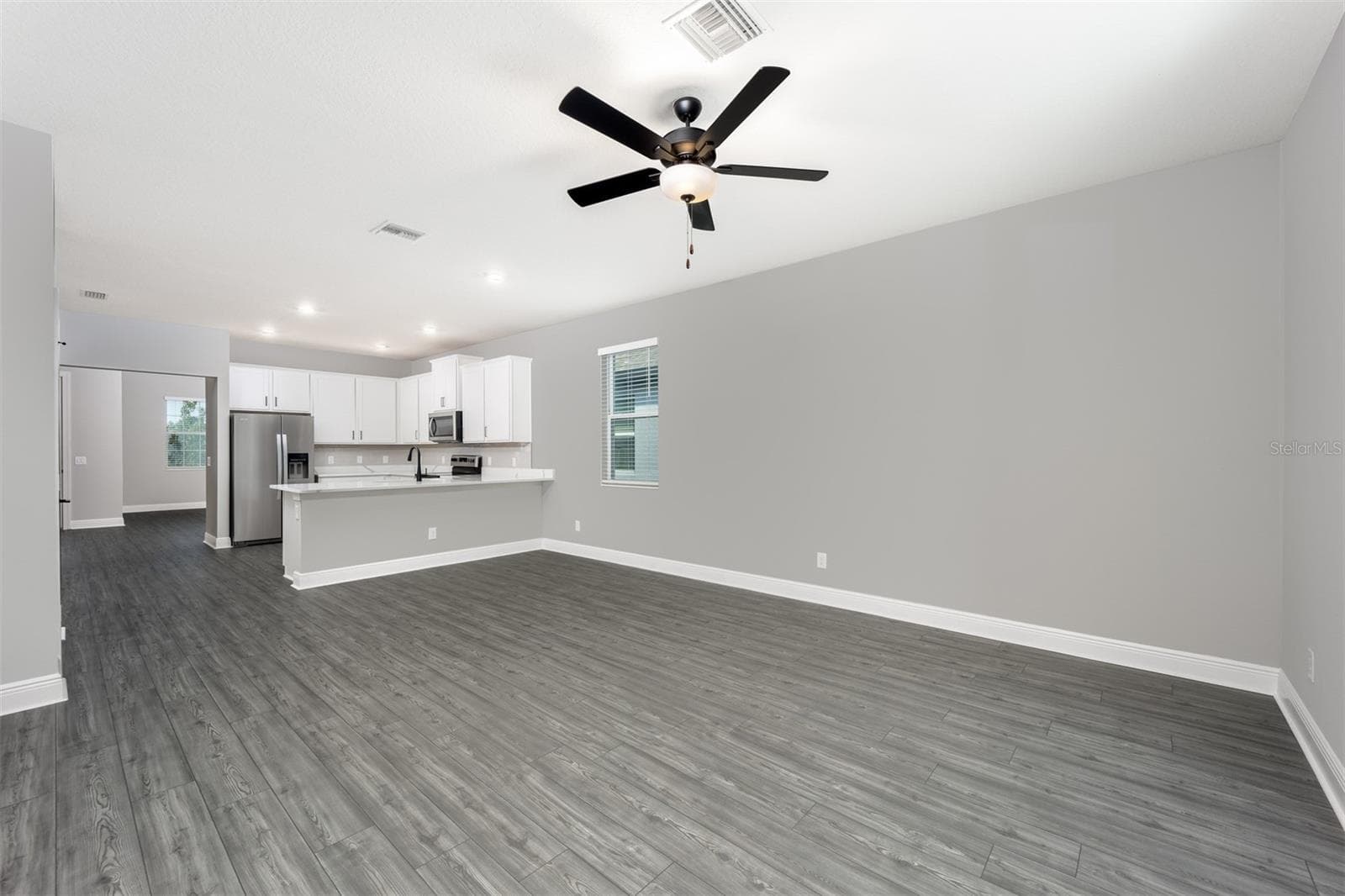 3343 Chinotto Dr photo 5