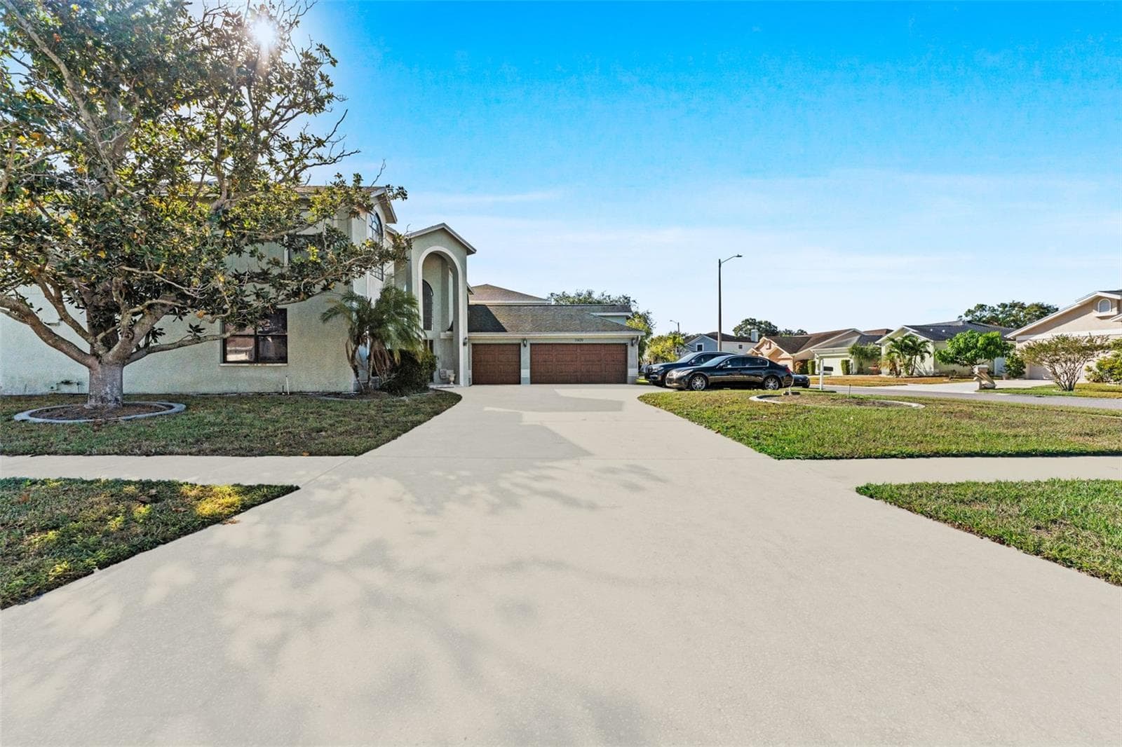 11429 Zenith Cir photo 3