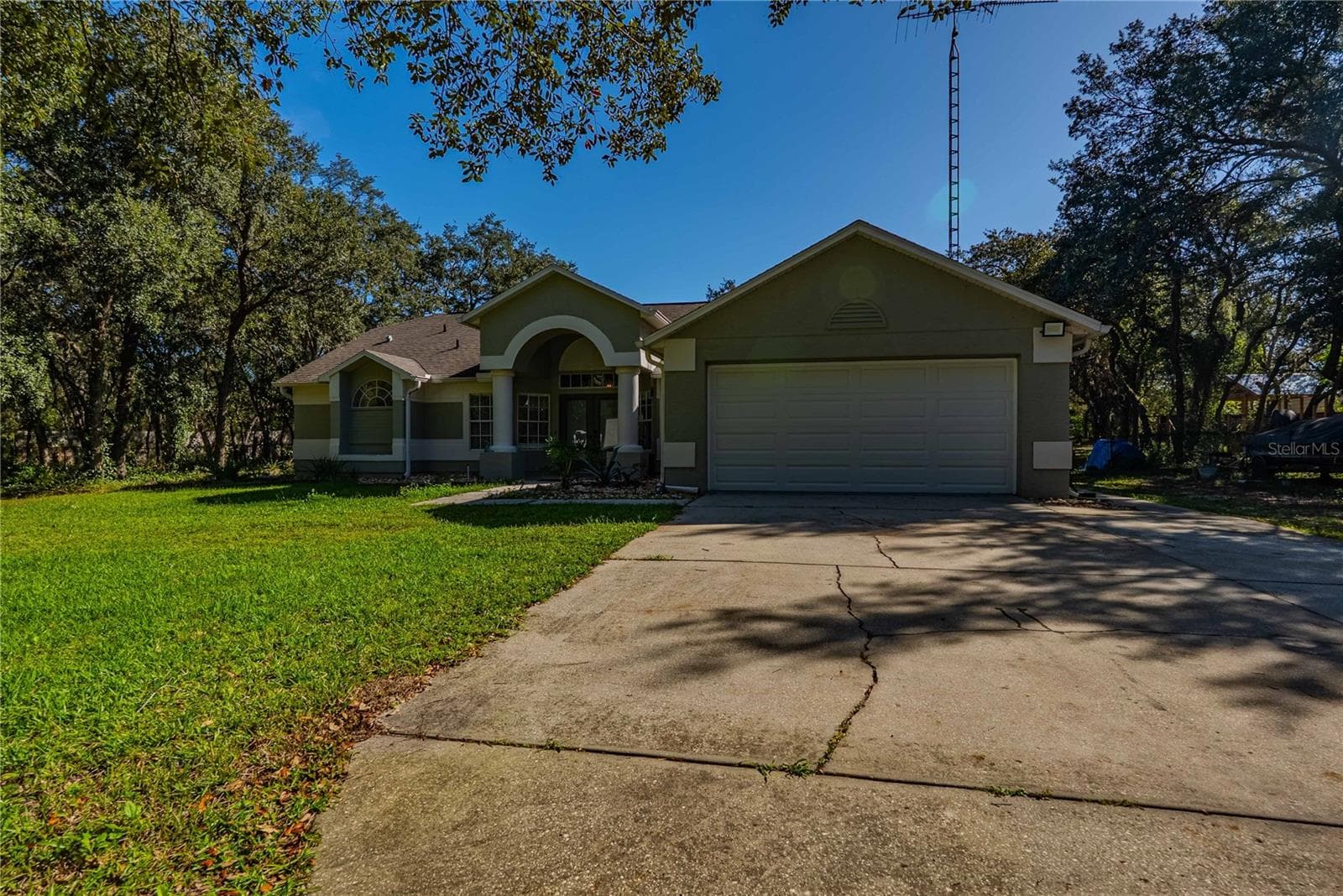 14214 Cinnaman Ln photo 4