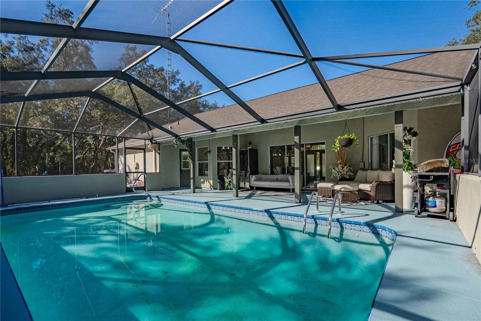 14214 Cinnaman Ln photo 3