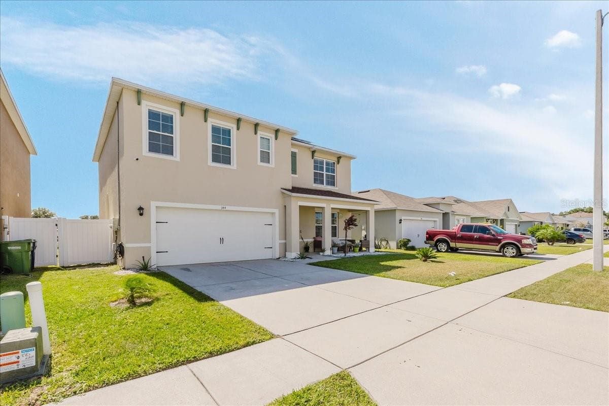 344 Alexzander Way photo 3