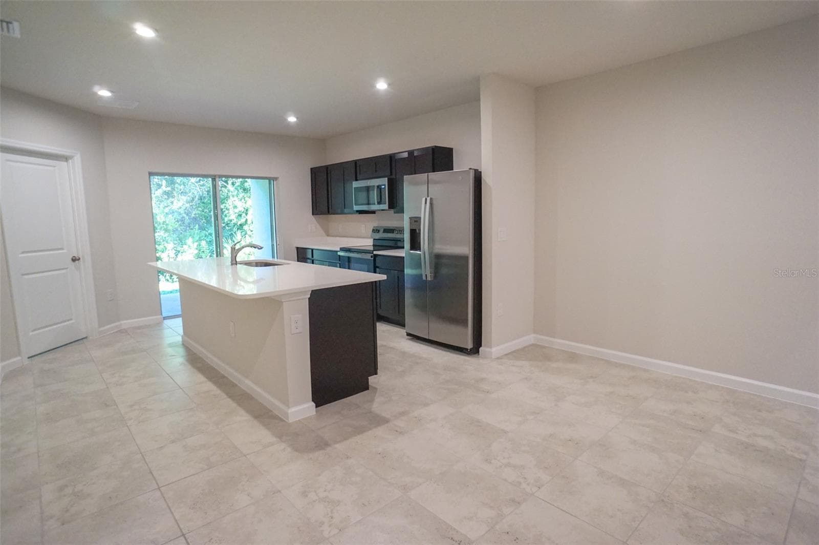 12016 Grizzly Ln photo 3