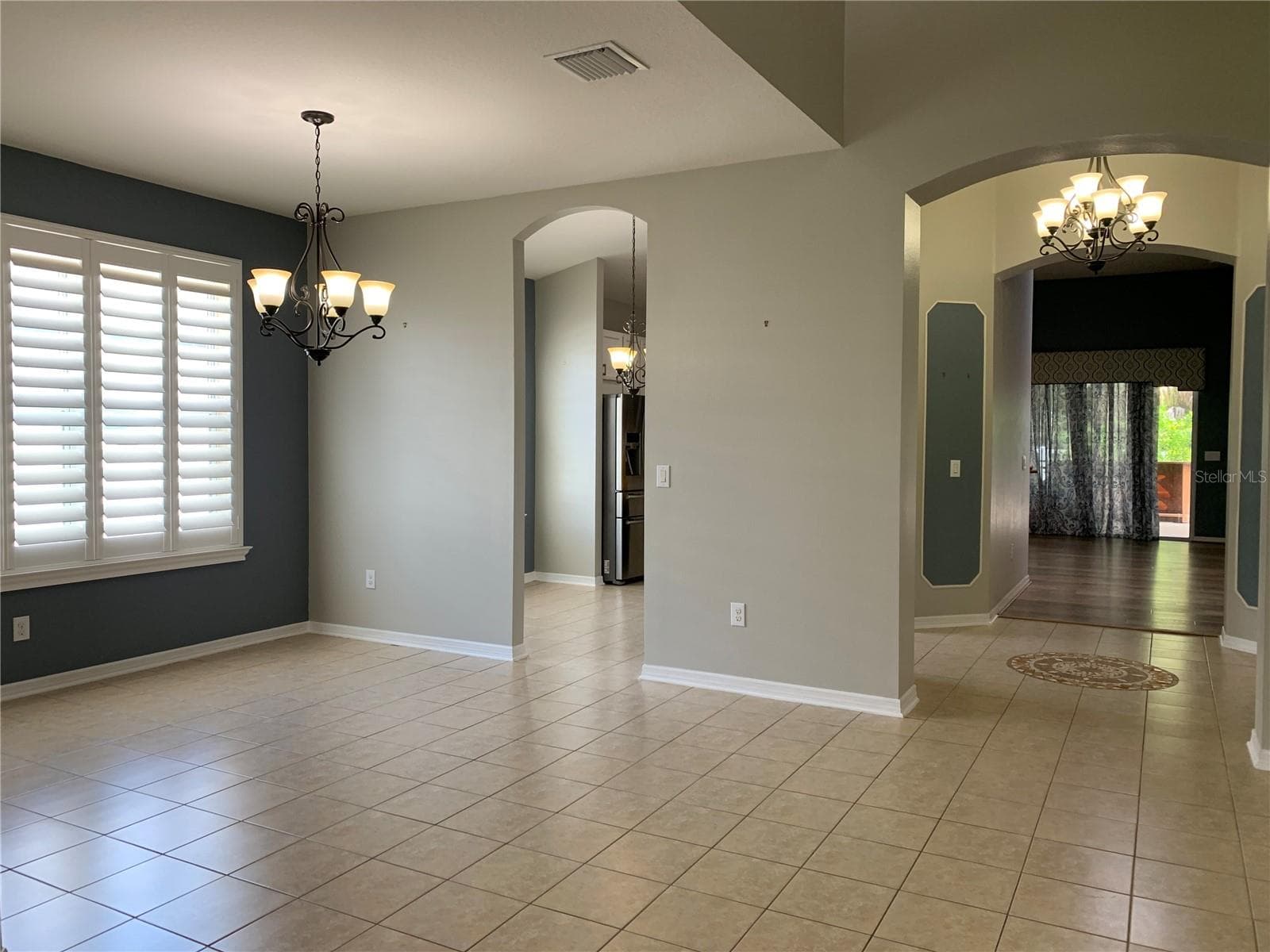 10308 Holland Rd photo 4