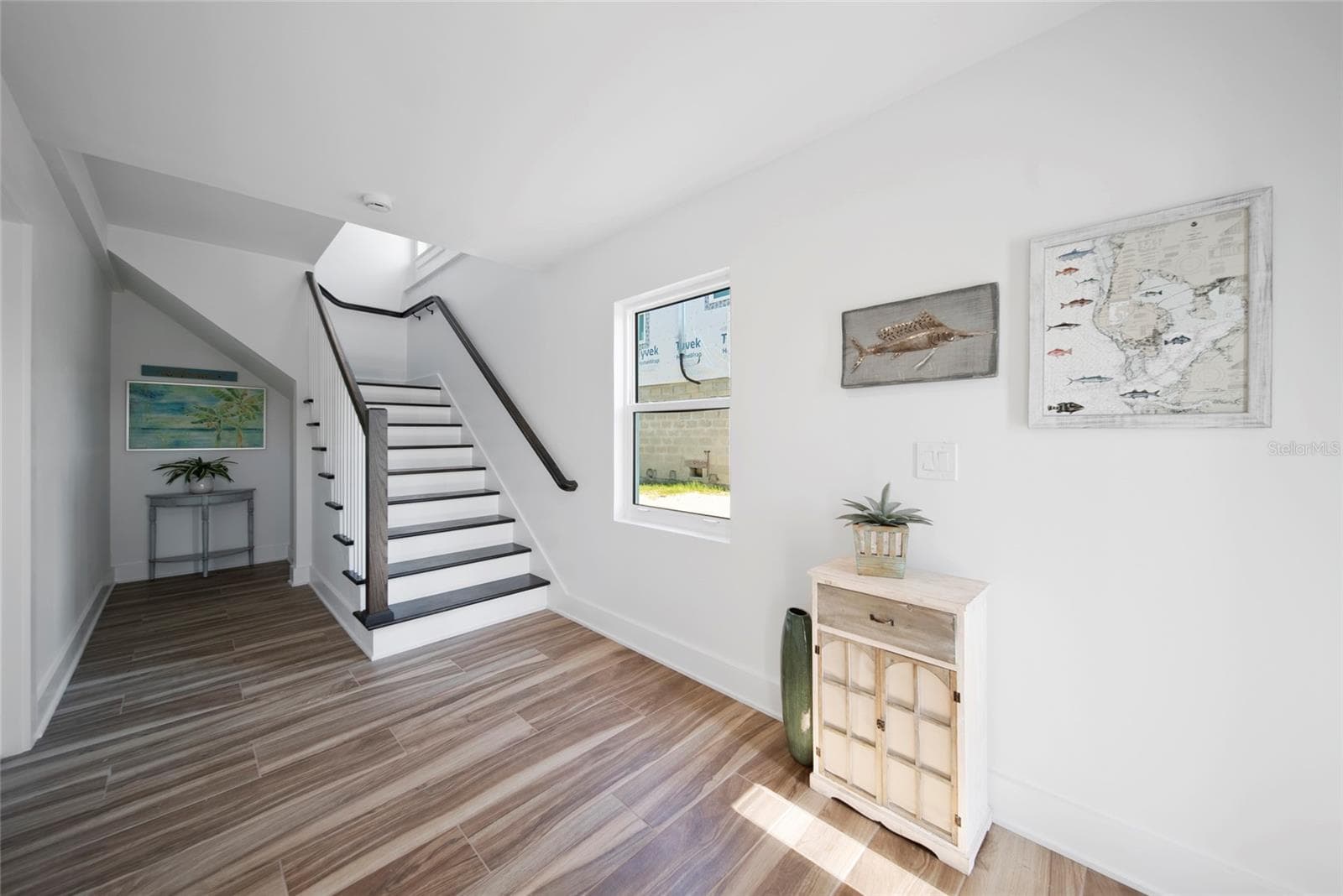 15564 Bertram Dr