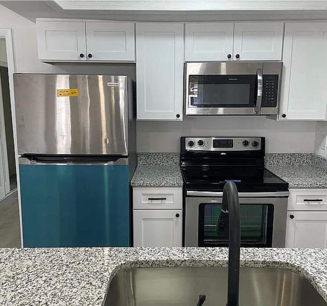 1227 Waterview Blvd W photo 4