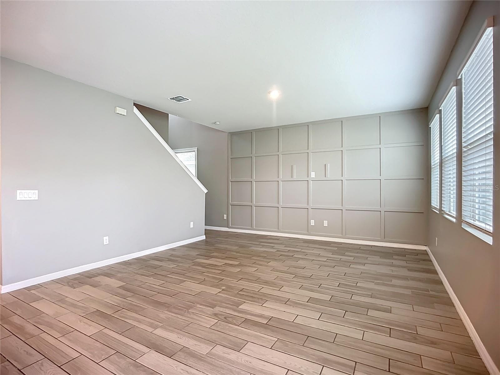 11829 Clare Hill Ave photo 3