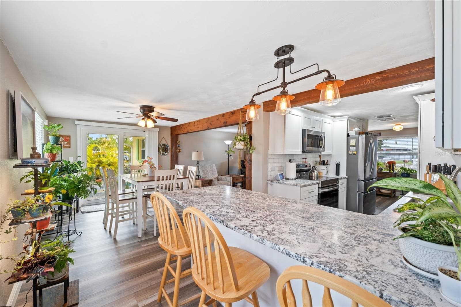 6719 Albatross Ln photo 4