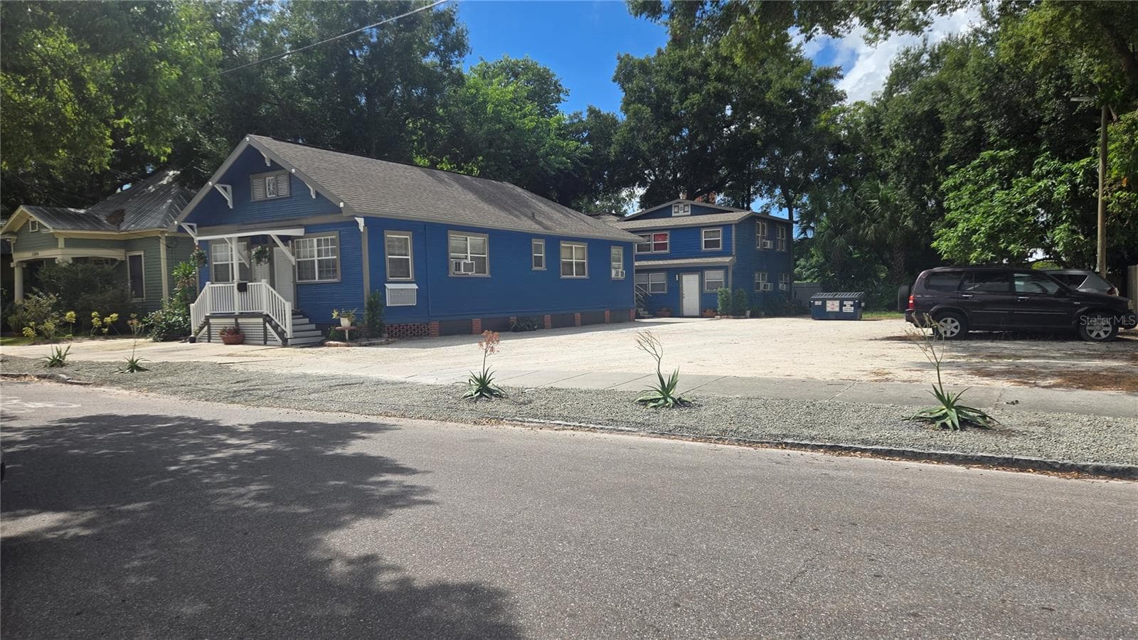 2306 N Morgan St photo 4